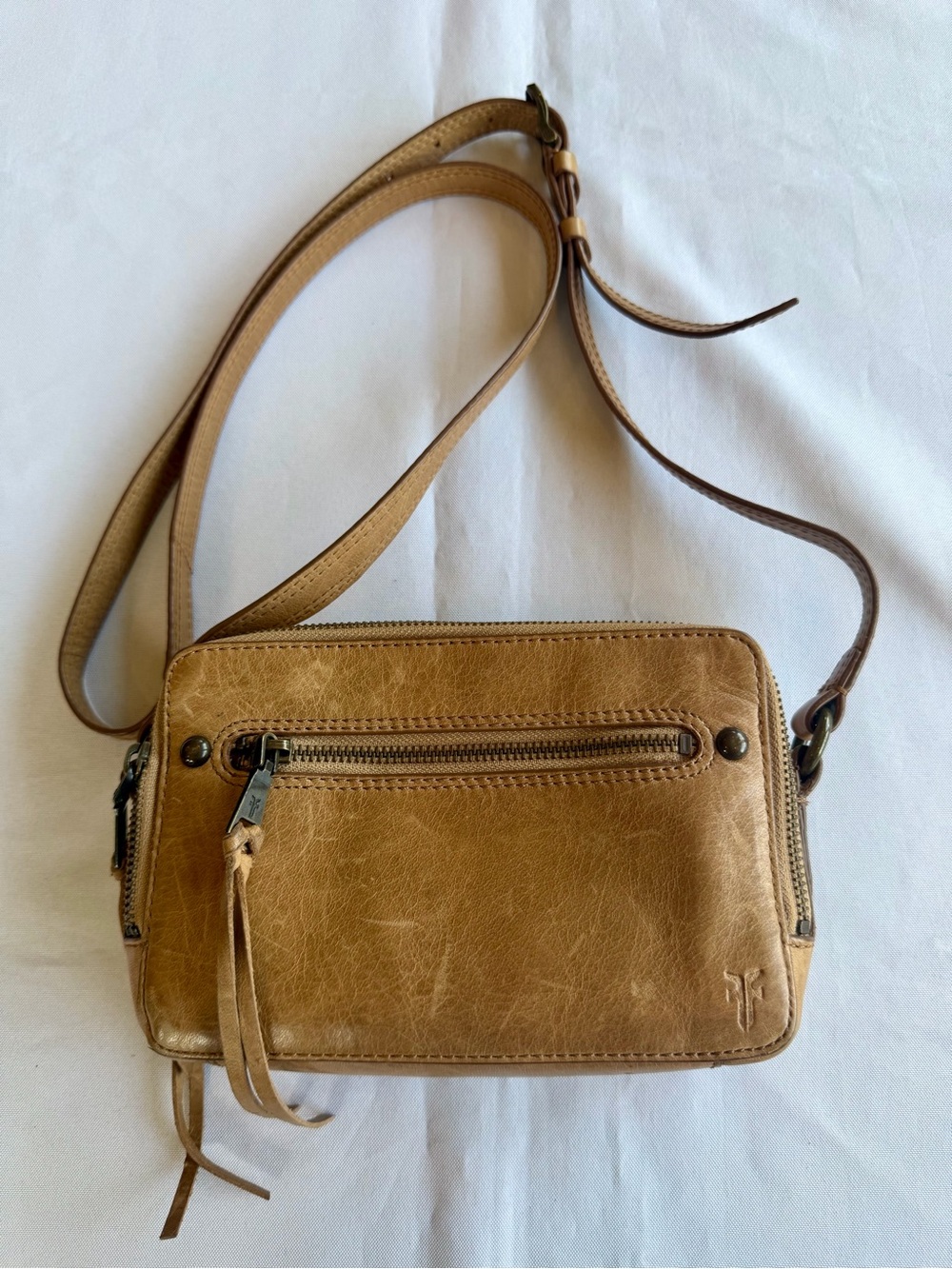Frye Melissa Tan Leather Zip Camera Fringe Crossbody Bag